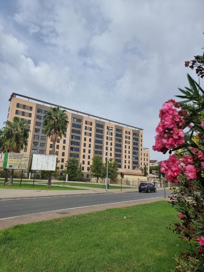 Апартаменты Alazan Jerez Iv-Parking Gratis-Wifi-Netflix Херес-де-ла-Фронтера Экстерьер фото